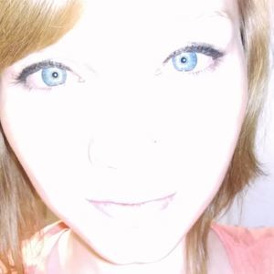 Meet your Posher, Kenna