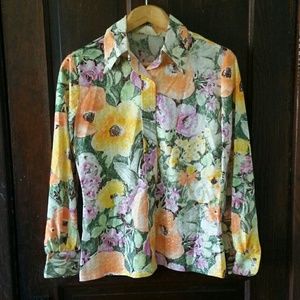 Vintage floral button down blouse