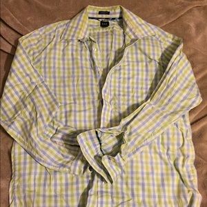 Gap shirt size medium