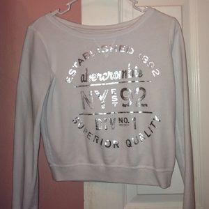 Abercrombie croptop sweater Medium