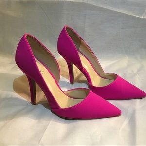 Qupid - Hot Pink Heels