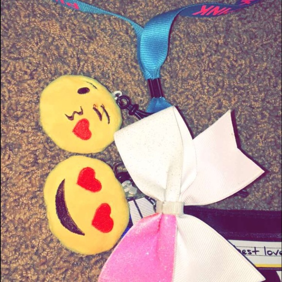 Meet your Posher, Vanessa