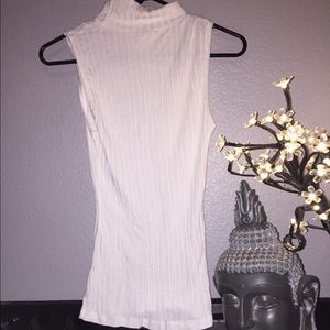 White Minnie Turtle Neck