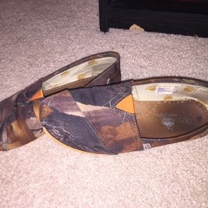 Cute shoes make offers