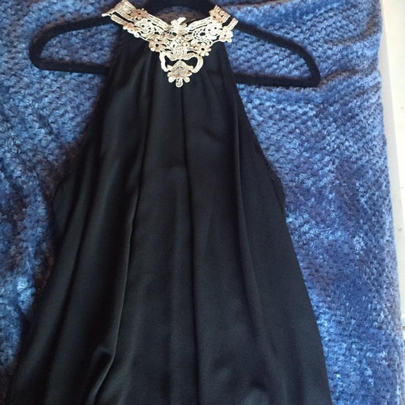 High Neack Black and Gold Top