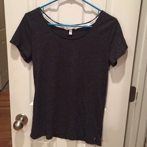 Grey scoop neck tshirt