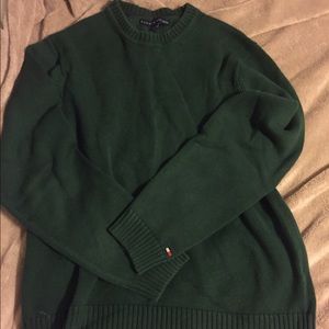 Tommy Hilfiger sweater size medium