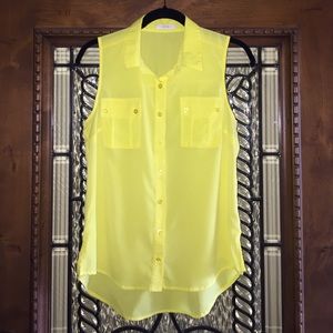 🎉PRICE DROP🎉 Yellow sleeveless top