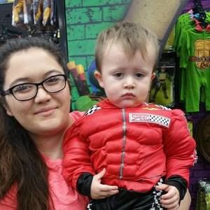 Meet your Posher, Victoria