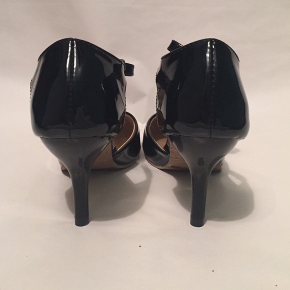 Brand New Black Pointy Toe Pumps - Picture 2 of 4