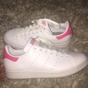 le adidas stan smith 8 poshmark rosa bianca le adidas stan smith 8 poshmark rosa bianca