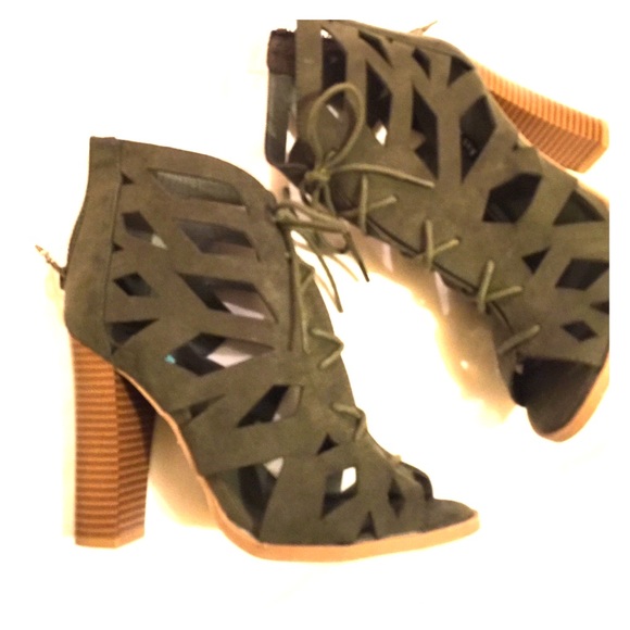 Green  heel