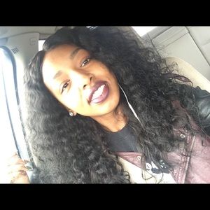 Meet your Posher, Kendra