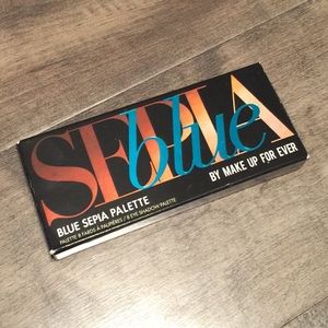 Make Up For Ever Sepia Blue Palette
