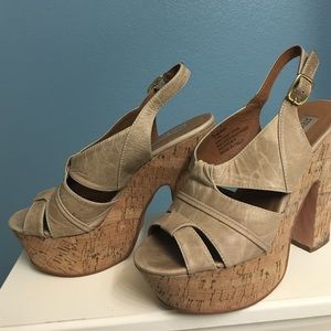Steve Madden leather cork heel