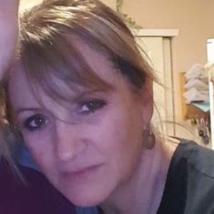 Meet your Posher, Lanae