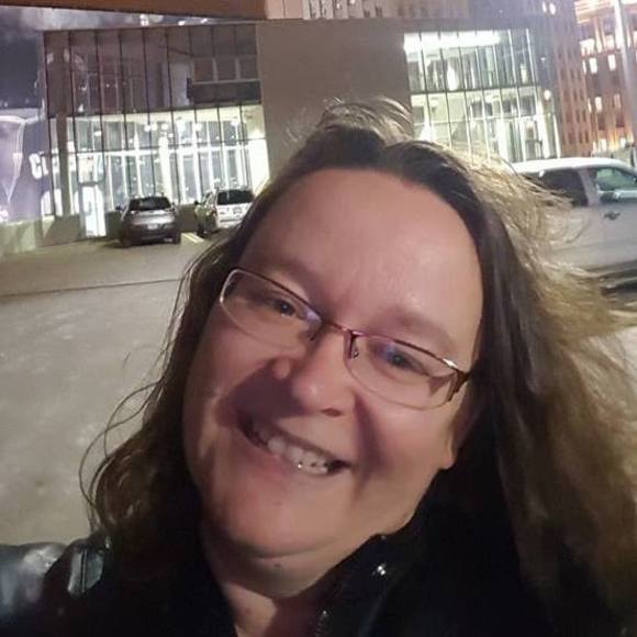 Meet your Posher, Kelly - Picture 1 of 1