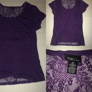 Super cute purple shirt 😍