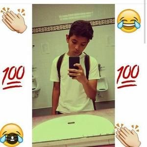 Meet your Posher, Jose manuel
