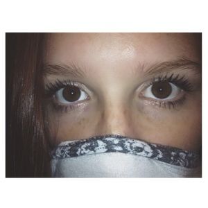 Meet your Posher, Mia