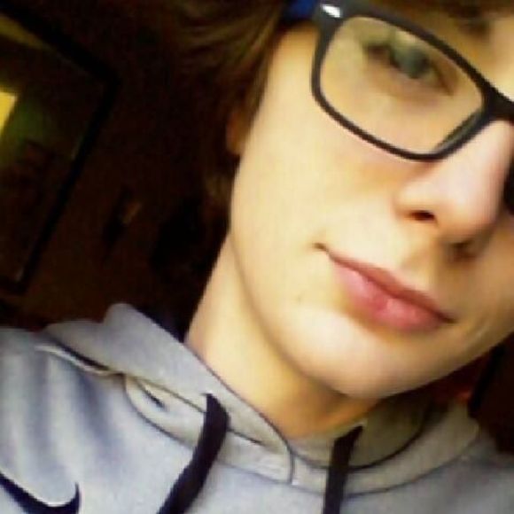 Meet your Posher, Cameron - Picture 1 of 1