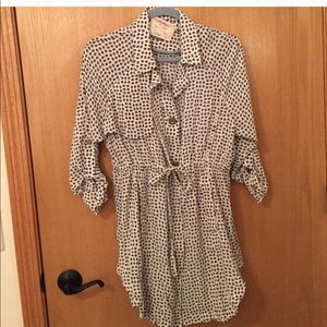 Anthropologie tunic top buttons perfect condition