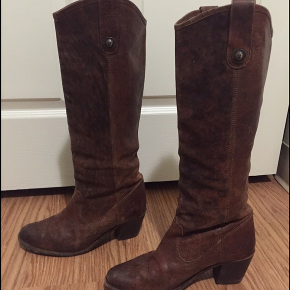 *NEW LOW PRICE* Frye boots Rugged Brown