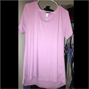 NWOT LulaRoe Lavender Classic Tee in XL