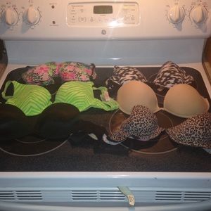 32C VS + Sticky Bra !! @madisenfaucher