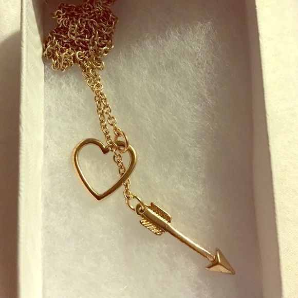 Sold for Bundle • Modcloth Cupid's Arrow necklace