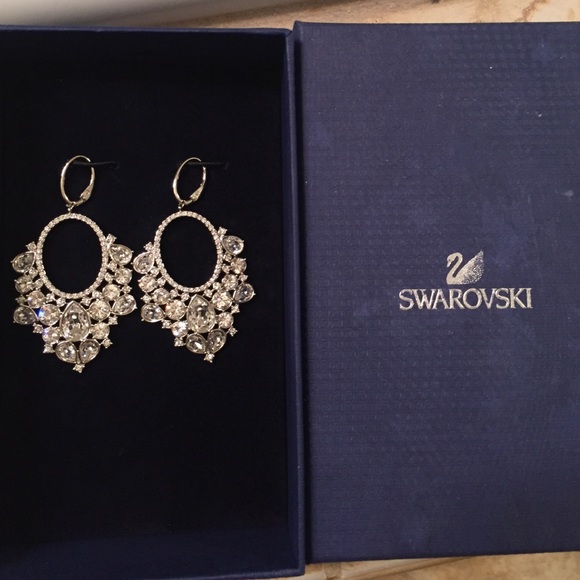 BRAND NEW Swarovski Crystal Chandelier Earrings