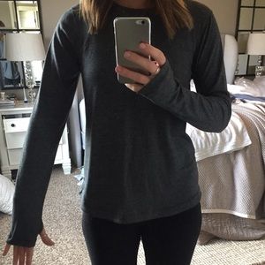 GapFit Long-Sleeve Tee