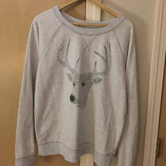 Deer sweatshirt