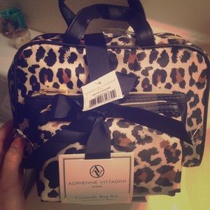 3 Piece Adrienne Vittadini Cosmetic Bag, Leopard