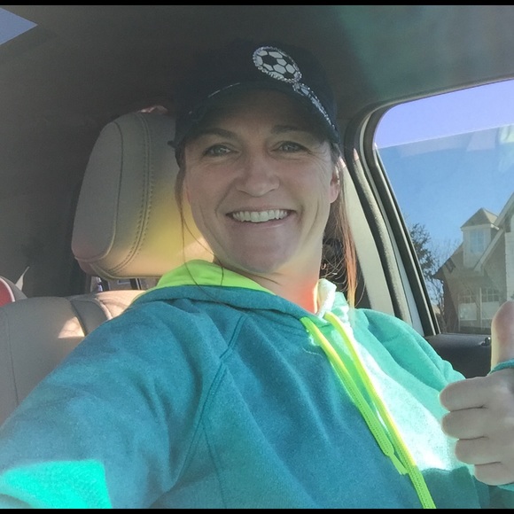 Meet your Posher, Samantha - Picture 1 of 1