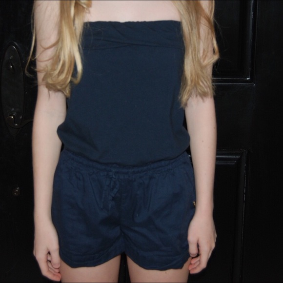 NAVY ROMPER