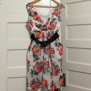 Summer Dress - Size 10