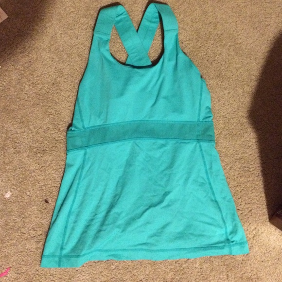 Lulu lemon tank with built in bra