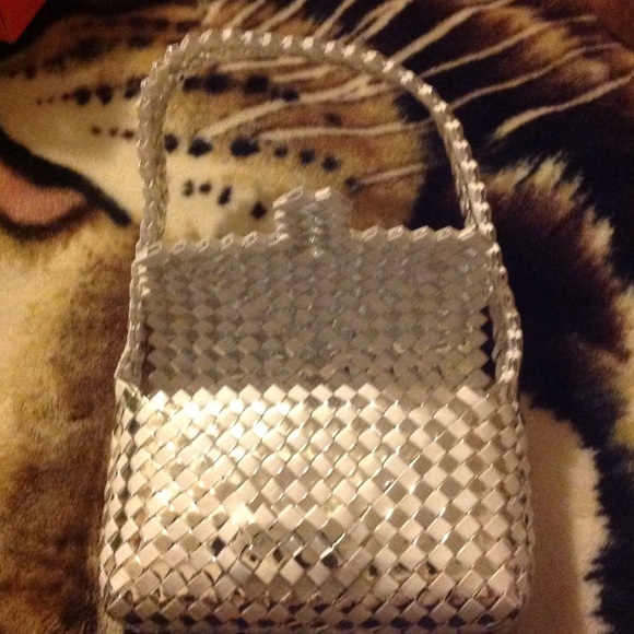 Beautiful Bag - Picture 2 of 3