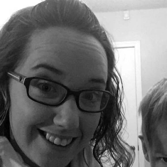 Meet your Posher, Cassie