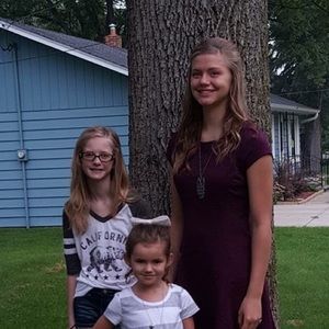 Meet your Posher, Corie