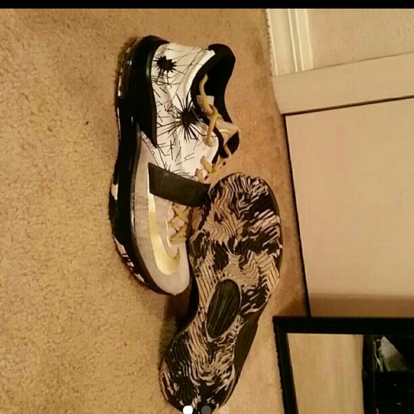 KD 7 !!LIMITED EDITION!! size7 - Picture 1 of 1