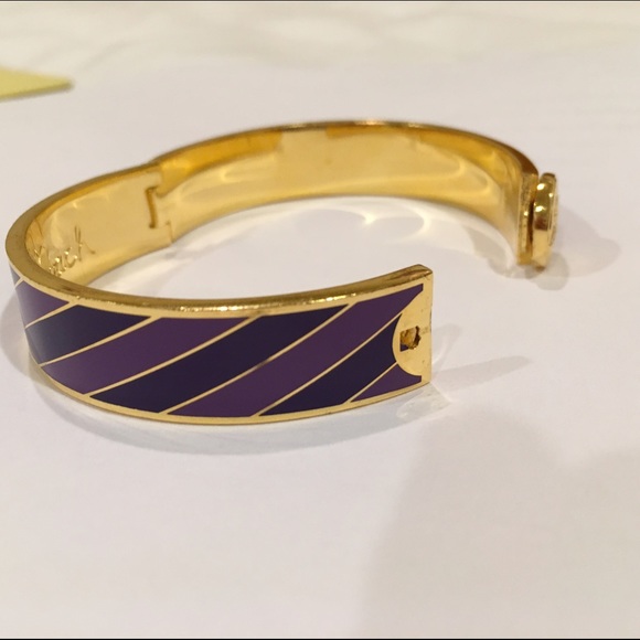 Coach Bangle Bracelet - Picture 4 of 4