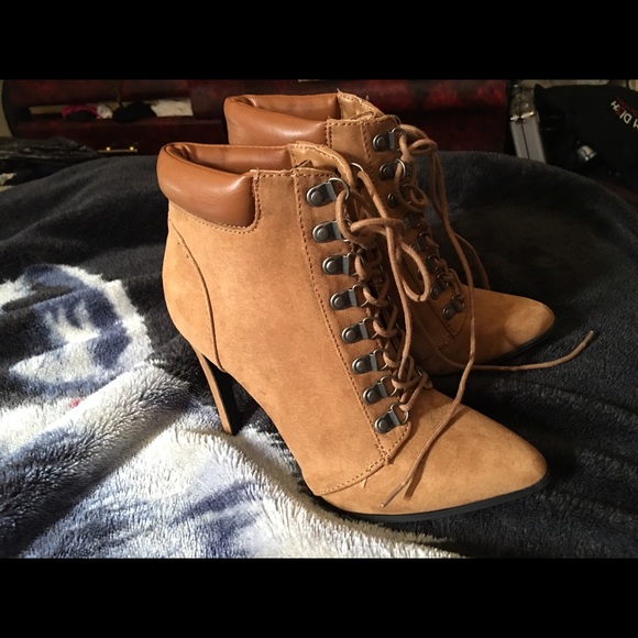 Forever 21 heels - Picture 2 of 3