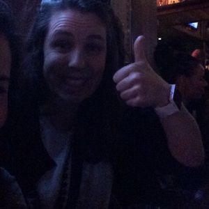 Meet your Posher, Cassandra