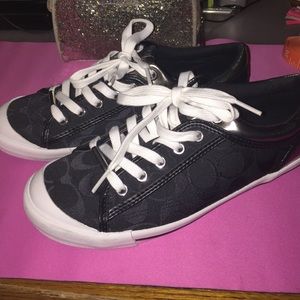 🔴SOLD🔴 Coach Women's Sneakers Black Signature