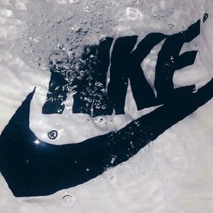 Meet your Posher, Ayan