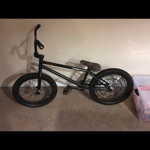 Meet your Posher, Dylan