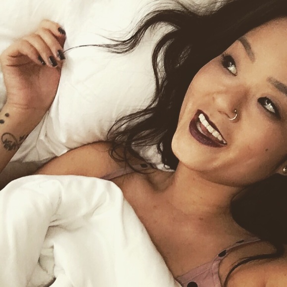 Meet your Posher, Essa - Picture 2 of 2