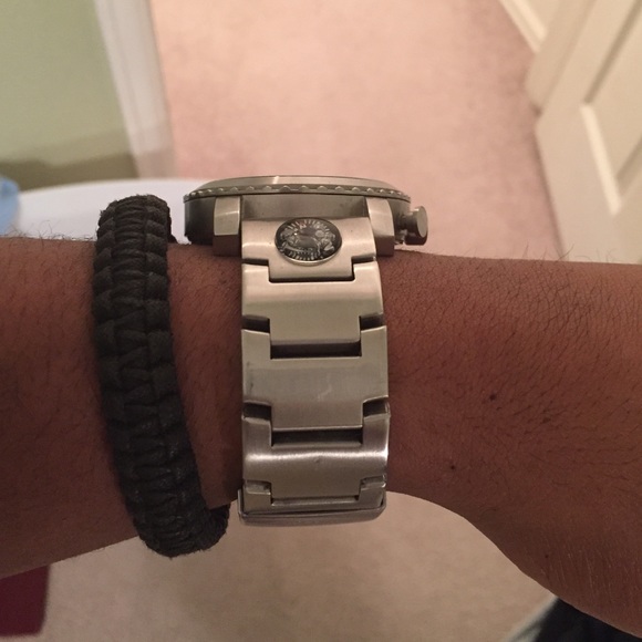 Fossil Watch - Picture 2 of 3